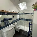 Maison Au Bord De Mer, Du Portmain