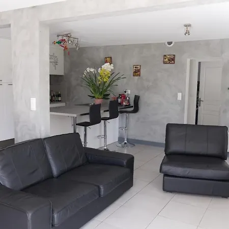 Maison Au Bord De Mer, Du Portmain Ferienhaus *