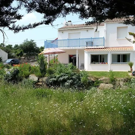 Maison Au Bord De Mer, Du Portmain *