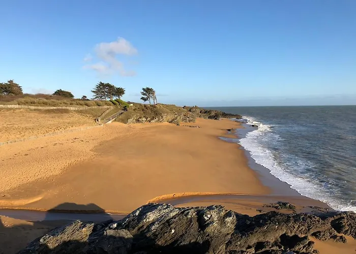 Maison Au Bord De Mer, Du Portmain *