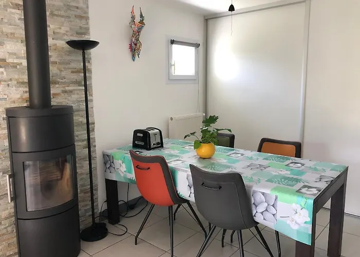 Maison Au Bord De Mer, Du Portmain 別荘 ポルニック